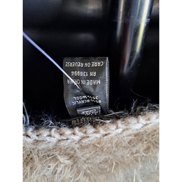 Sioni Womens Fuzzy Knit Poncho Wool Blend  Floral Tan Fringe Details Size L/XL - Picture 7 of 9